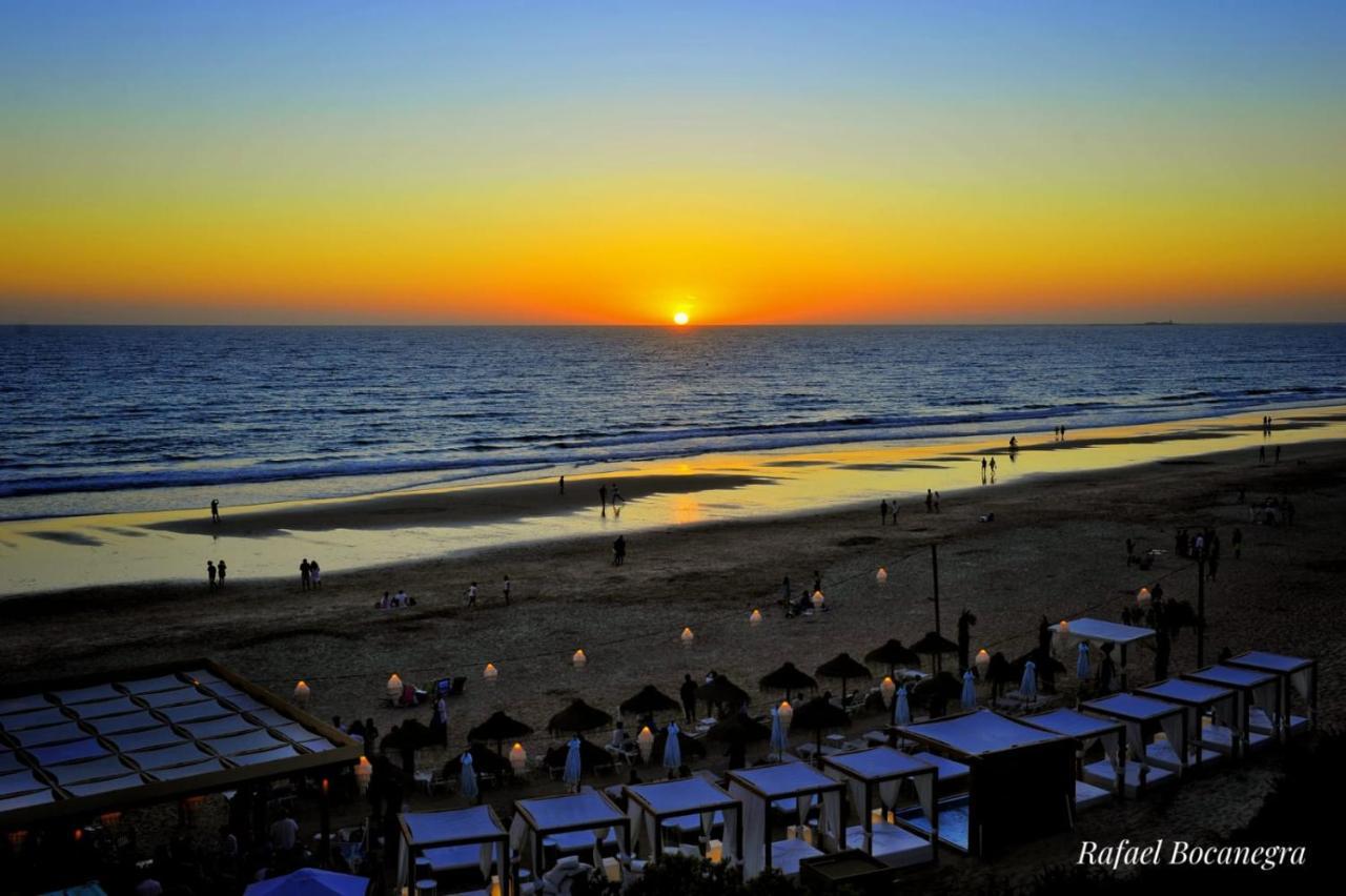 Apartamento Playa La Barrosa Chiclana de la Frontera Luaran gambar